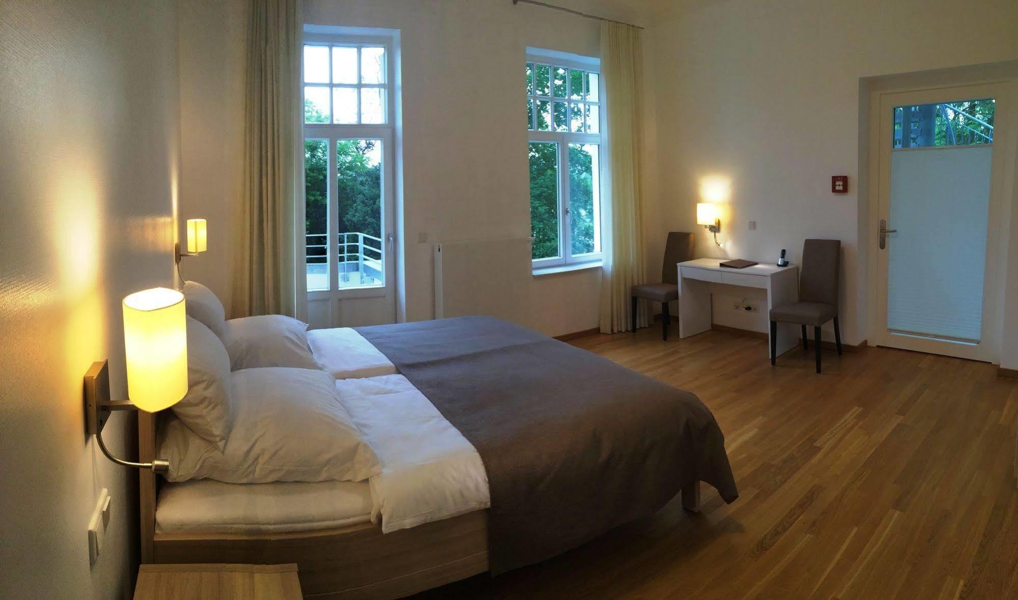Appartements Am Kurpark Bad Pyrmont Eksteriør bilde