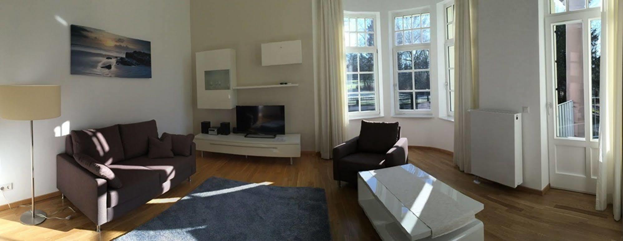 Appartements Am Kurpark Bad Pyrmont Eksteriør bilde