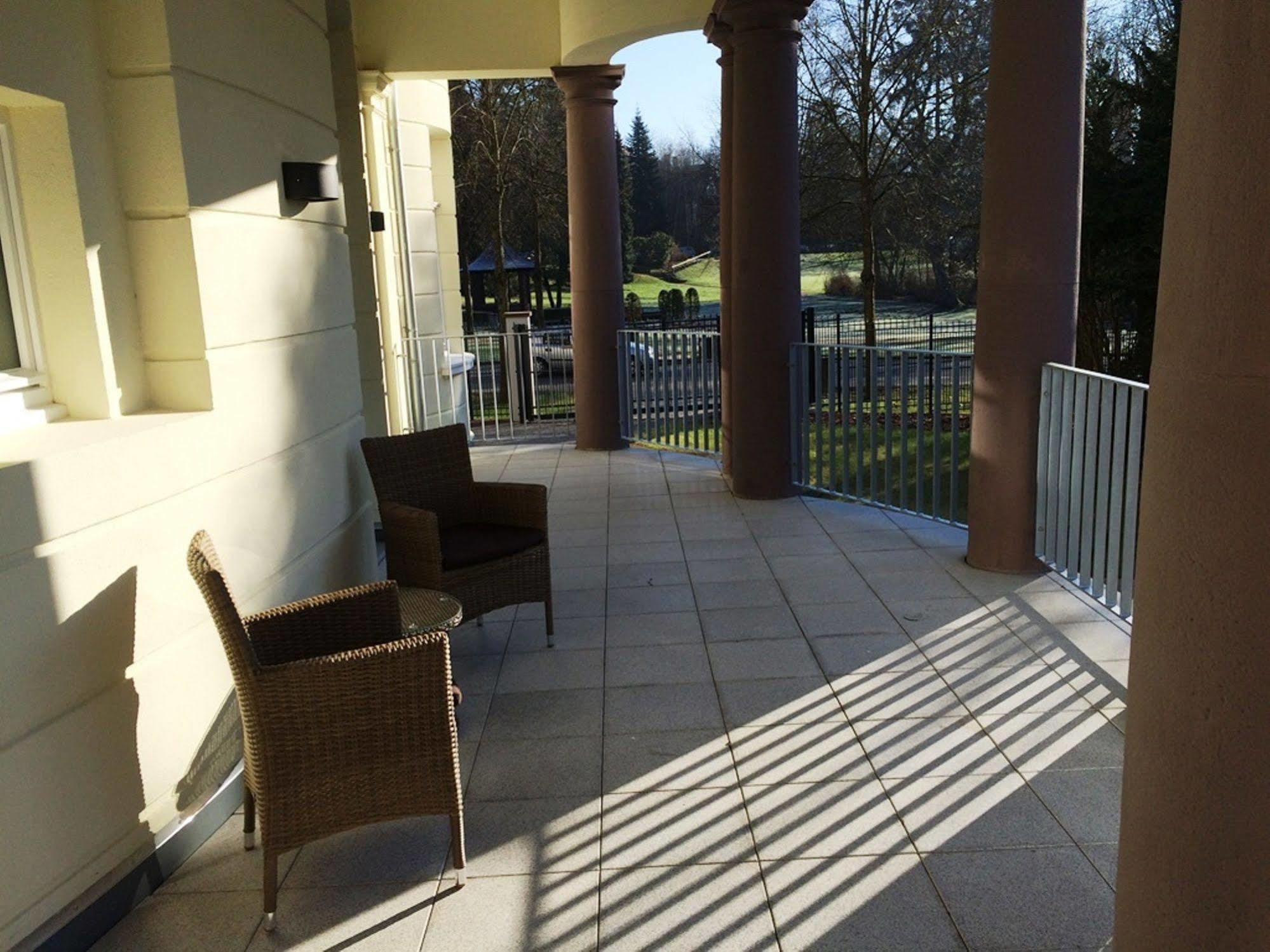 Appartements Am Kurpark Bad Pyrmont Eksteriør bilde